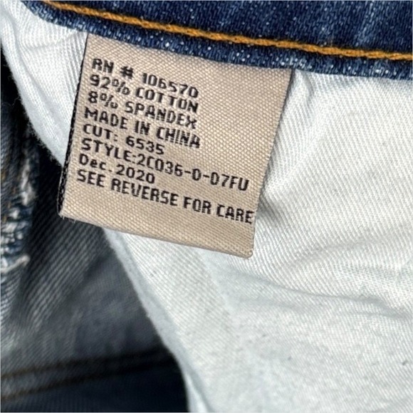 Tractr Kids Jeans Size 16 Distressed Denim Straight Leg Ripped Raw Hem Blue - Picture 3 of 8